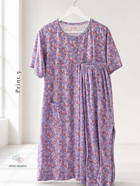 Knee-length feeding pyjama — colour variant 5