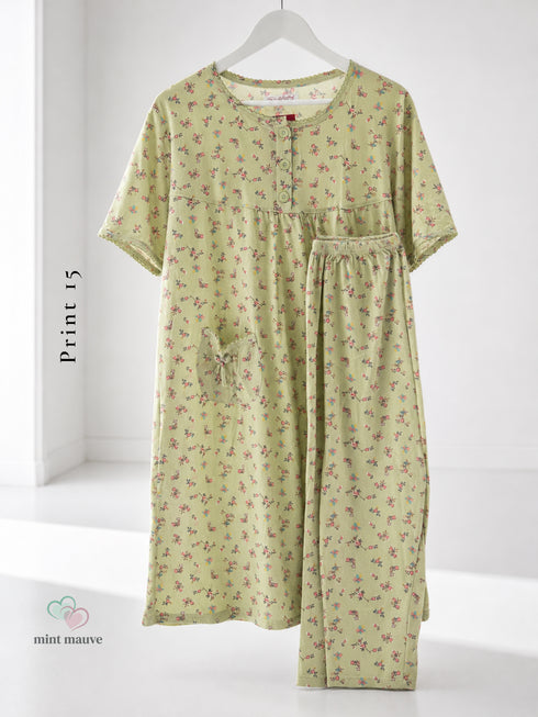 Knee-length breastfeeding pyjama — flat lay