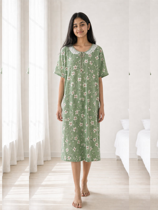 Vintage Lace Ruffle Yoke Nightdress