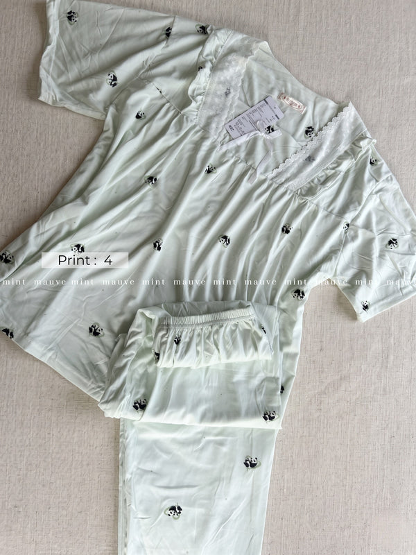 Lace trim pajama and trousers — colour variant 1