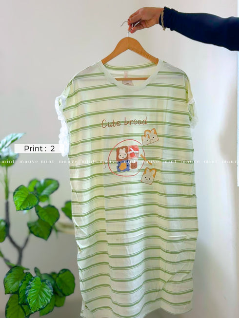 Oversized tee with lace sleeves — back view