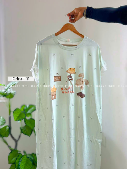 Oversized lace trim tee — colour variant 9
