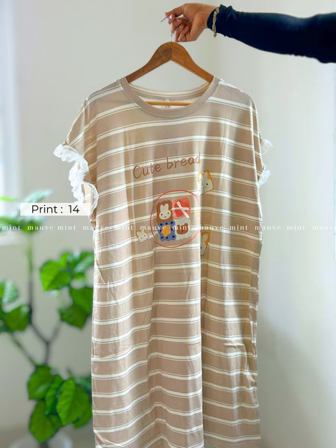 Lace sleeve oversized tee — colour variant 6