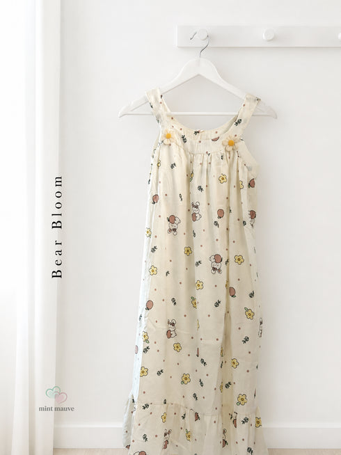 The Daisy Strap Padded Maxi