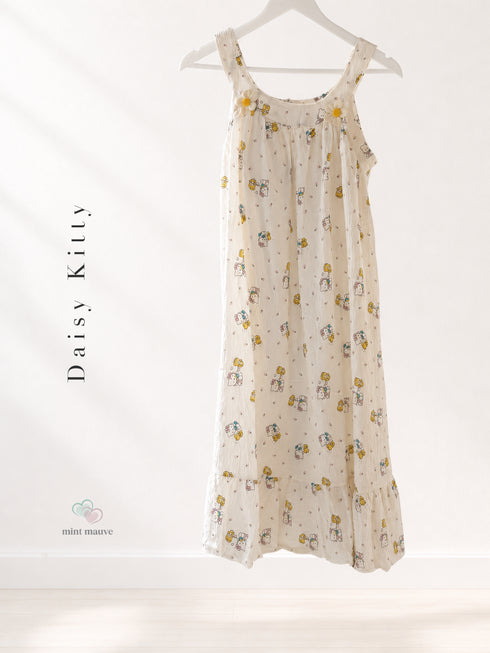 The Daisy Strap Padded Maxi