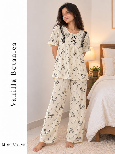 Midnight Ribbon & Lace Lounger Set — Vanilla Botanica